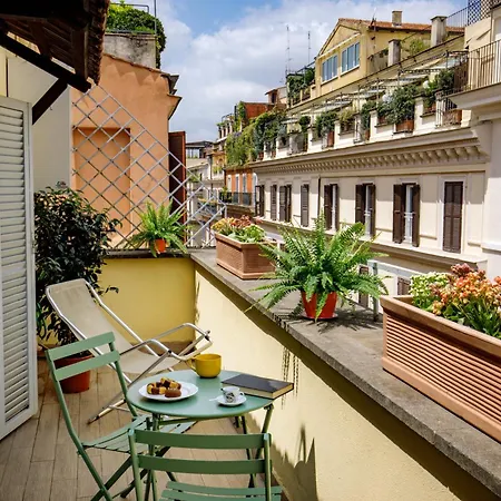 The Right Place 4u Mario De Fiori * Róma